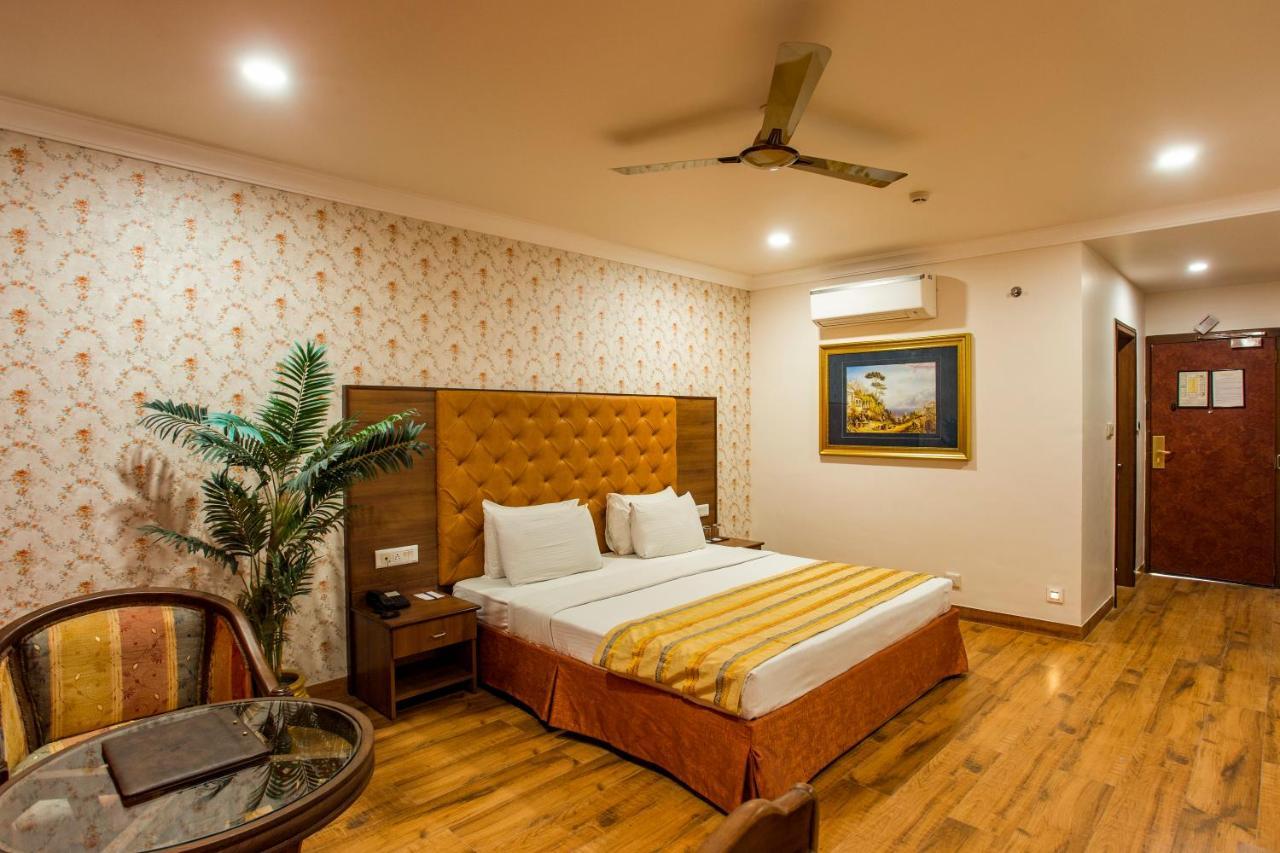 The Grand Regency Hotel Rajkot Ngoại thất bức ảnh