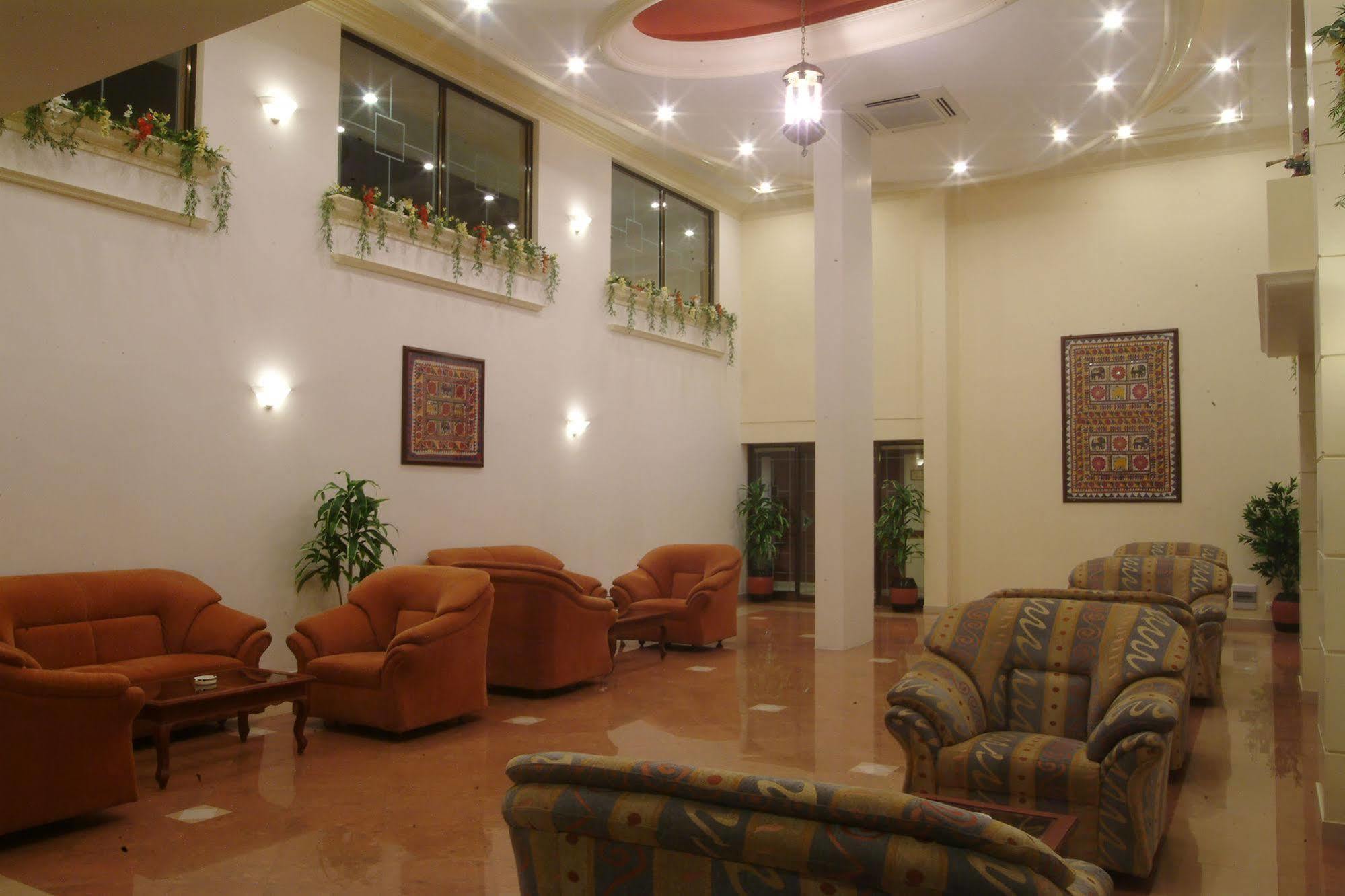 The Grand Regency Hotel Rajkot Ngoại thất bức ảnh